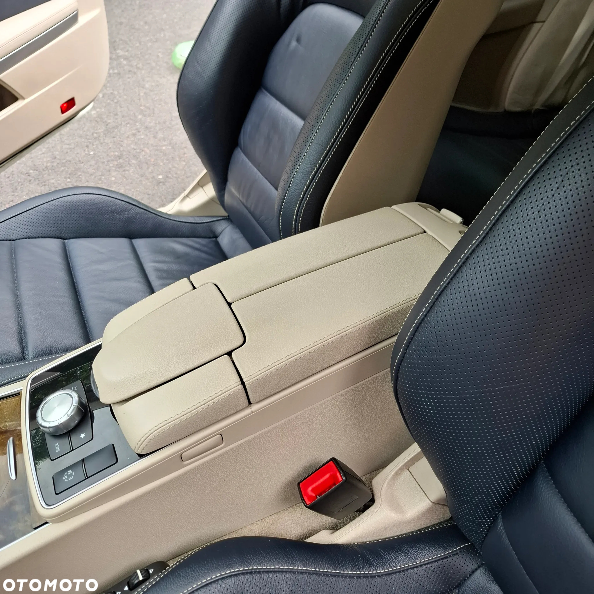 Mercedes-Benz Klasa E 350 - 12