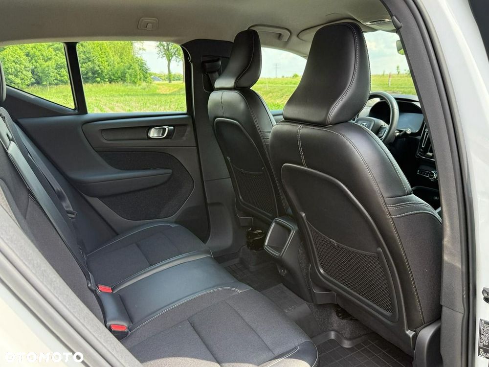 Volvo XC 40 D3 Momentum - 19
