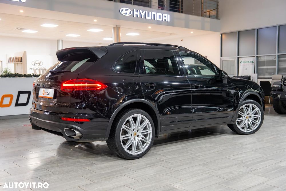 Porsche Cayenne Diesel Tiptronic S - 11