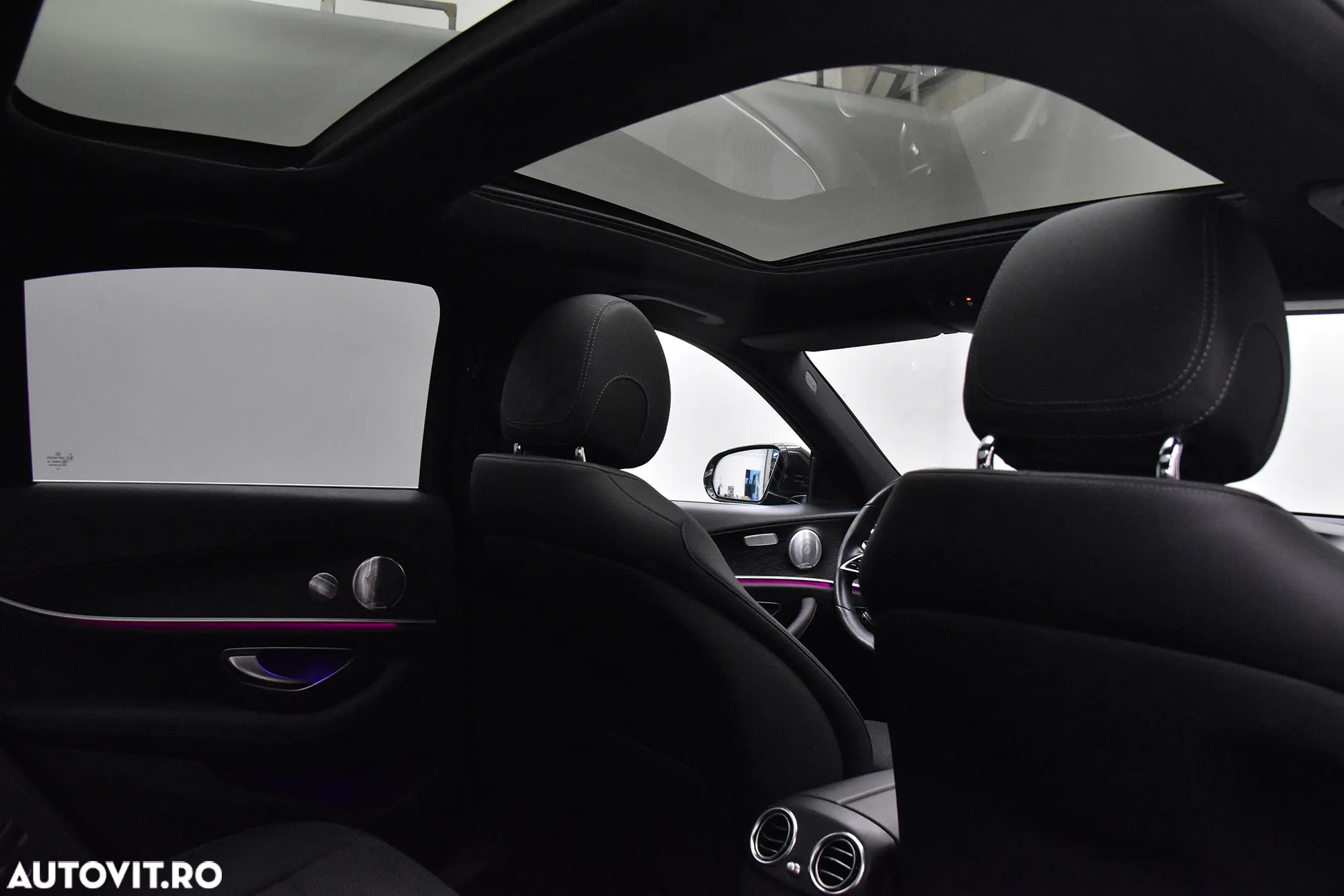 Mercedes-Benz E - 25