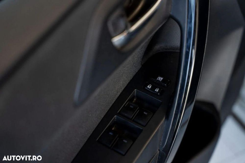 Toyota Auris 1.6 D-4D Comfort - 22