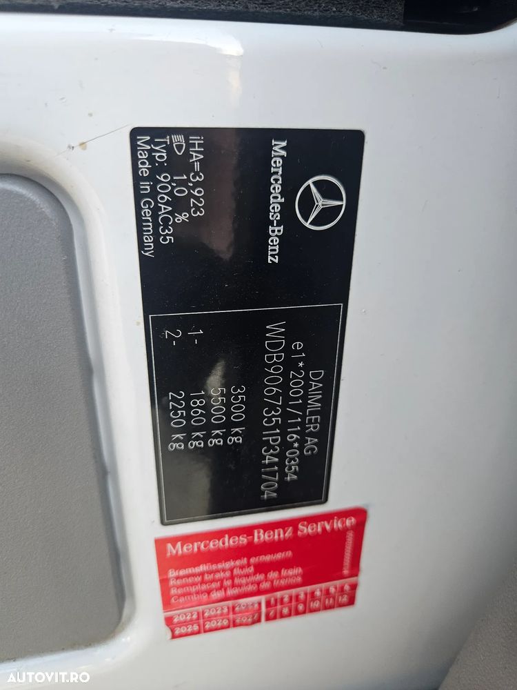 Mercedes-Benz Sprinter - 18