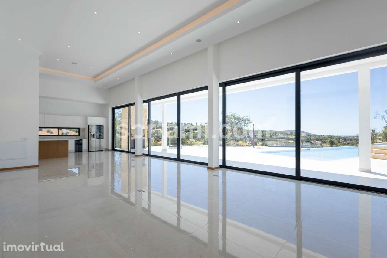 Moradia Isolada T4 Venda em Loulé (São Sebastião),Loulé - Grande imagem: 3/46