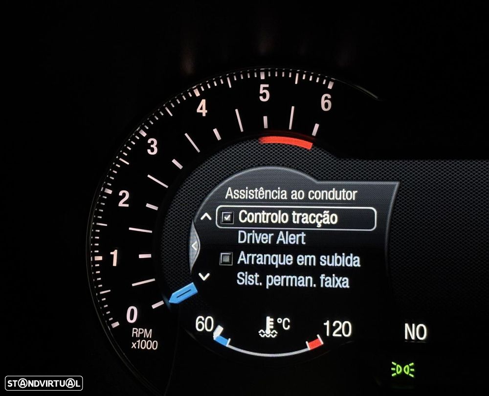 Ford S-Max 2.0 TDCi Titanium - 27