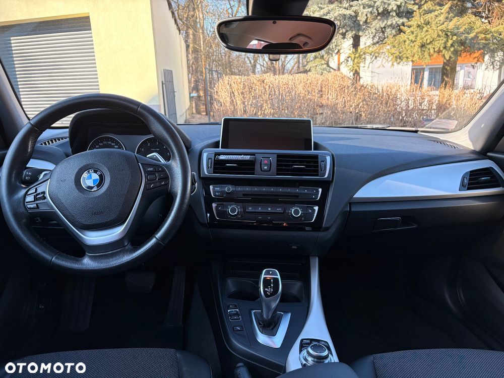 BMW Seria 1 120d xDrive - 8