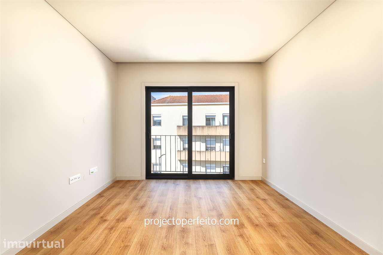 Apartamento T1 Venda em Cedofeita, Santo Ildefonso, Sé, Miragaia, São - Grande imagem: 3/15
