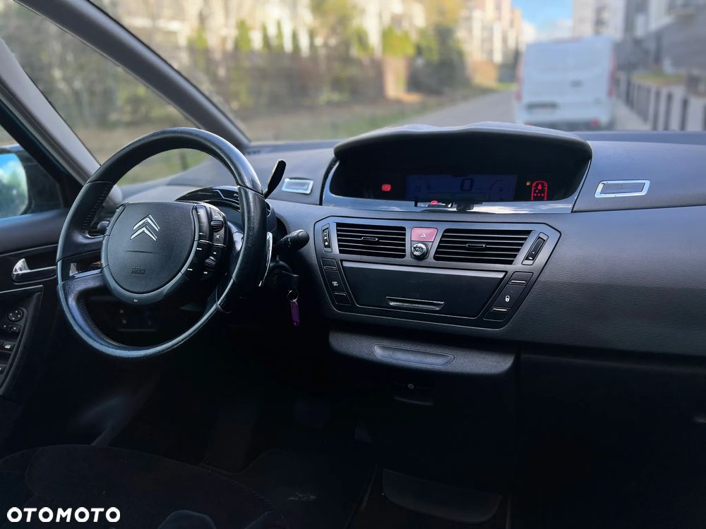 Citroën C4 Picasso - 26
