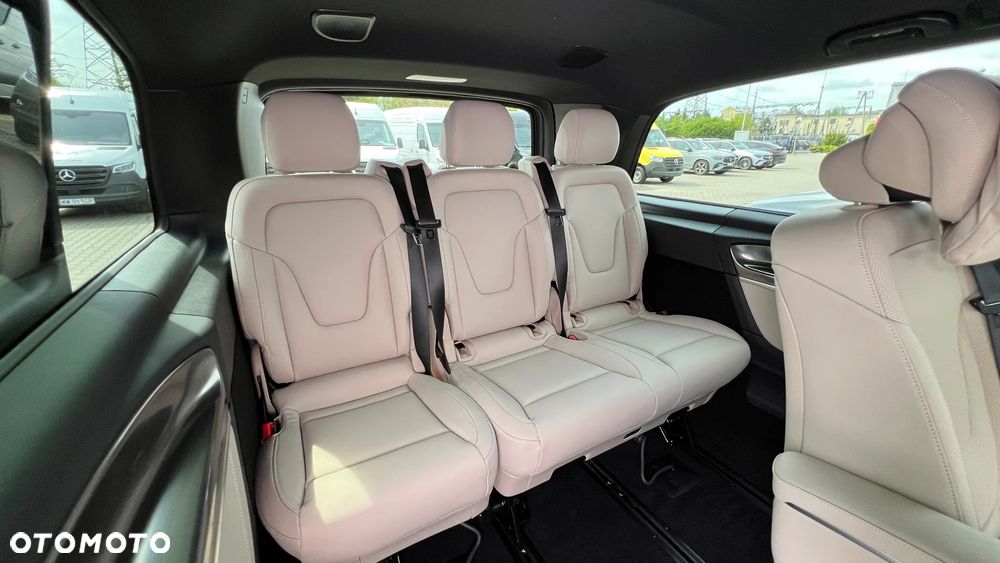 Mercedes-Benz Klasa V 300 d 4-Matic 9G-Tronic Exclusive (ekstra d³) - 24