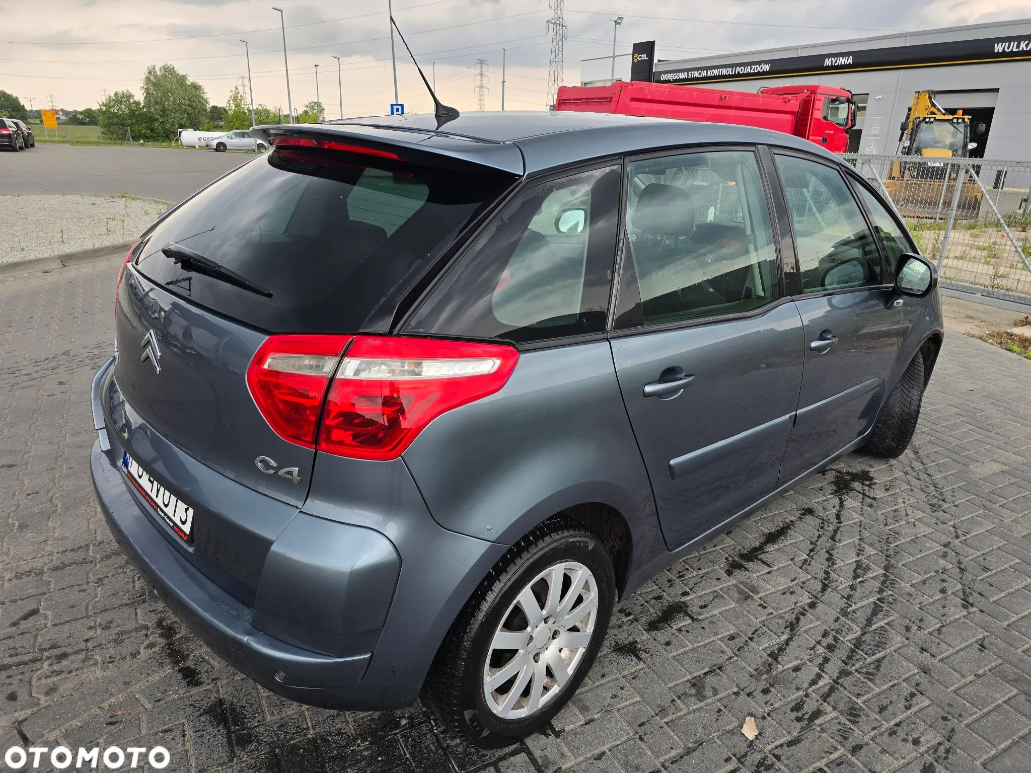 Citroën C4 1.6 HDi FAP Confort - 1