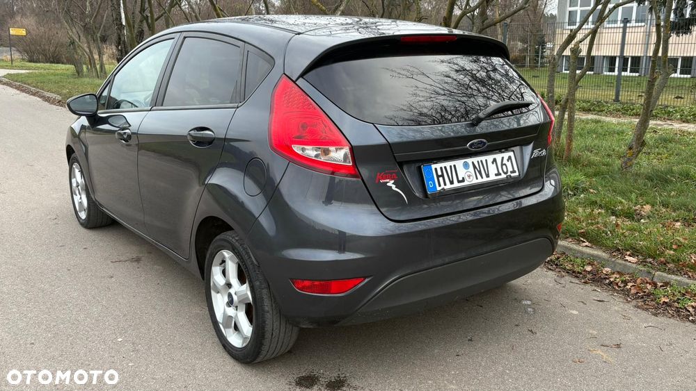 Ford Fiesta 1.25 Celebration - 4