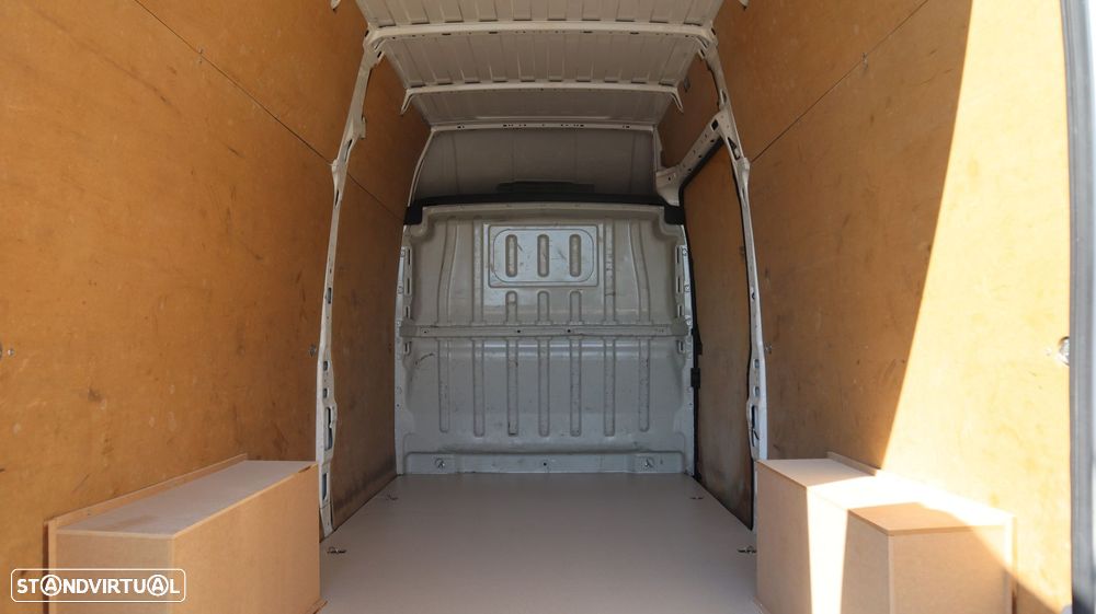 Peugeot Boxer 2.2 BlueHDi 335 L3 CD - 12