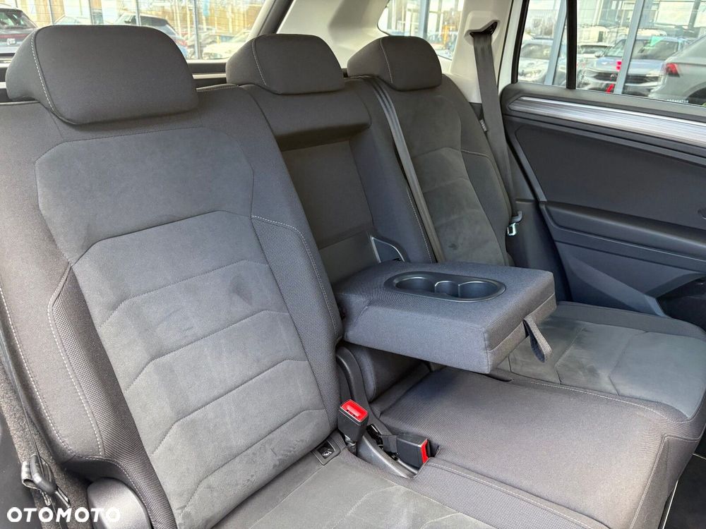 Volkswagen Tiguan Allspace 2.0 TDI 4Mot Elegance DSG - 17