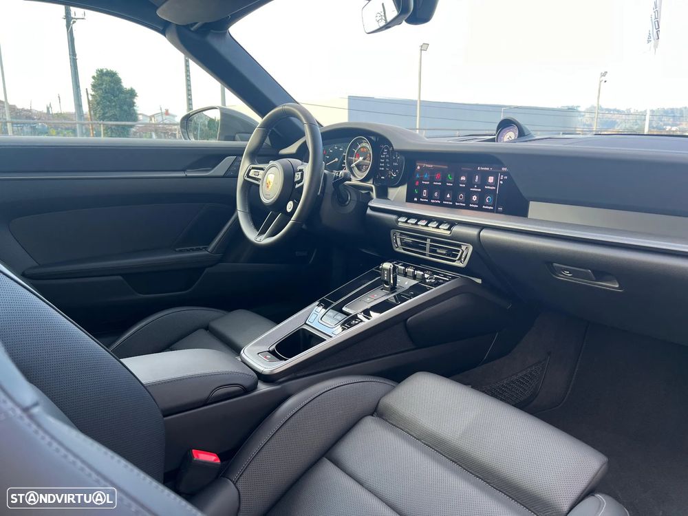 Porsche 911 (992) Carrera Cabriolet PDK - 34