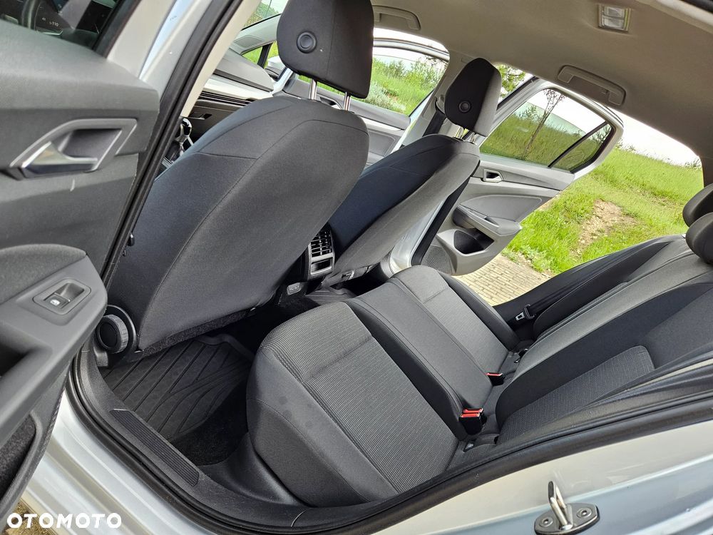 Volkswagen Golf VIII 2.0 TDI Life - 25