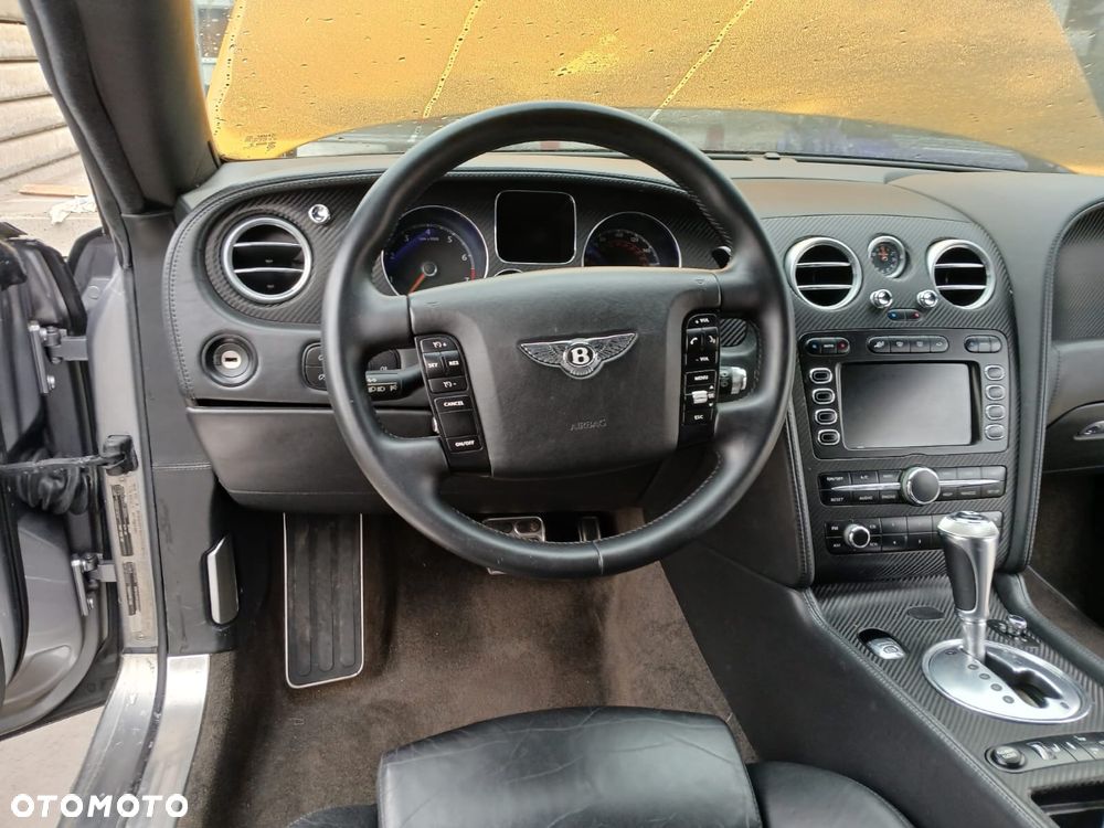 Bentley Continental GT - 5