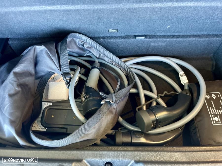 MINI 3 Portas Cooper SE Premium P. Classic - 38