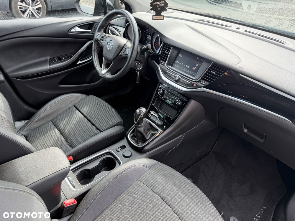 Opel Astra 1.2 Turbo Business Edition - 23