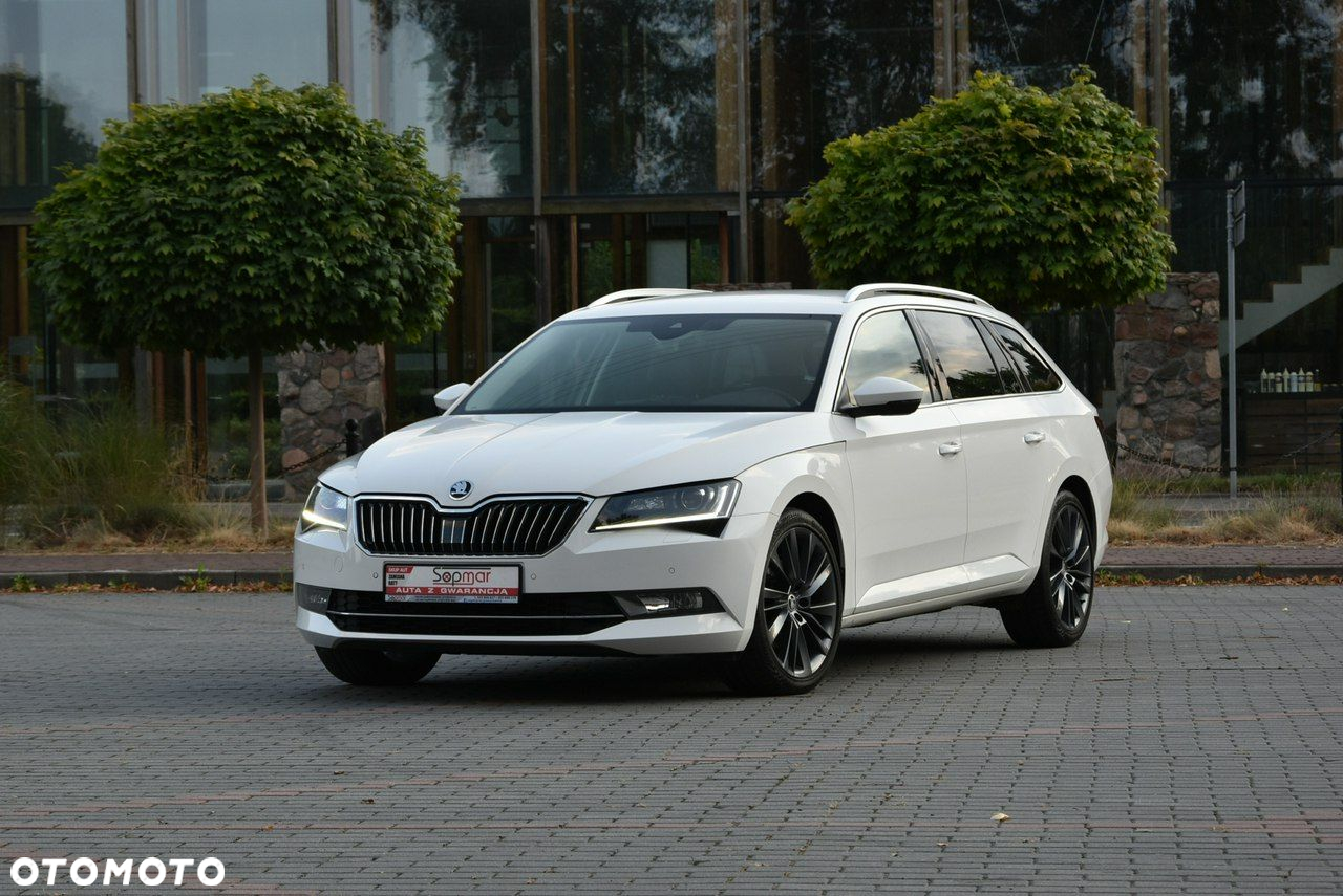 Skoda Superb 2.0 TDI DSG Style - 3