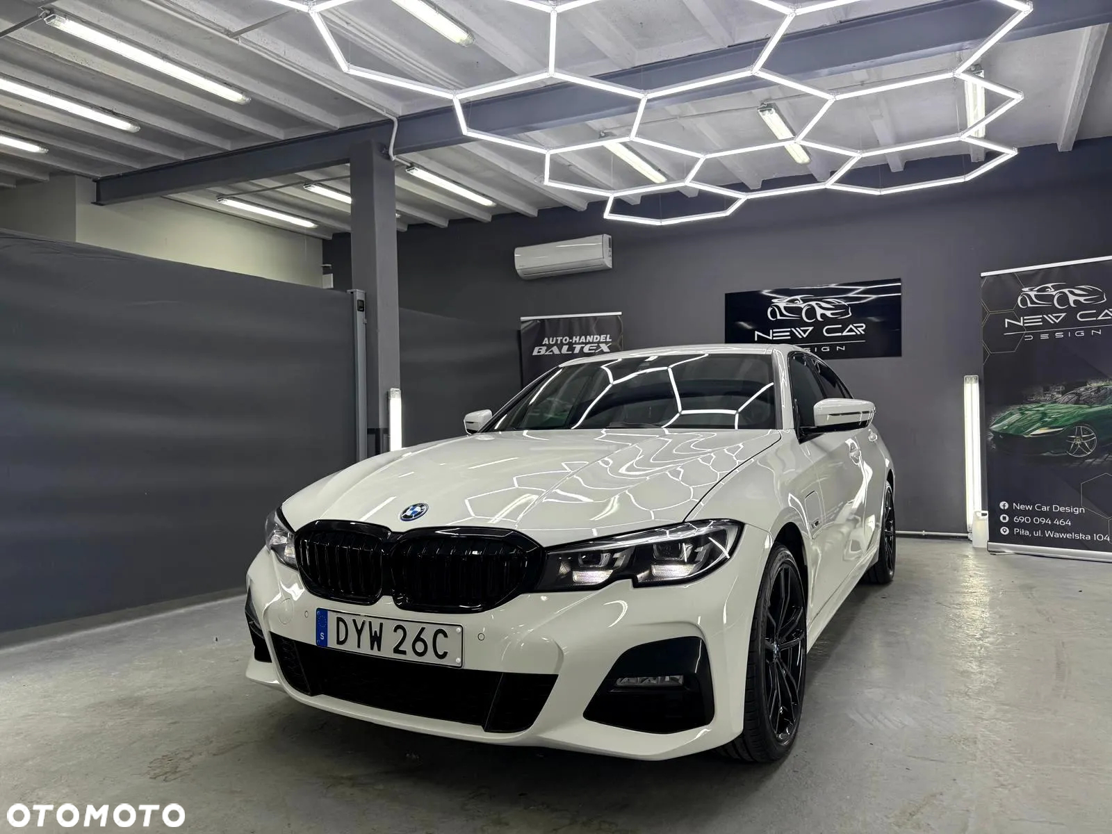 BMW Seria 3 330e xDrive M Sport sport - 3