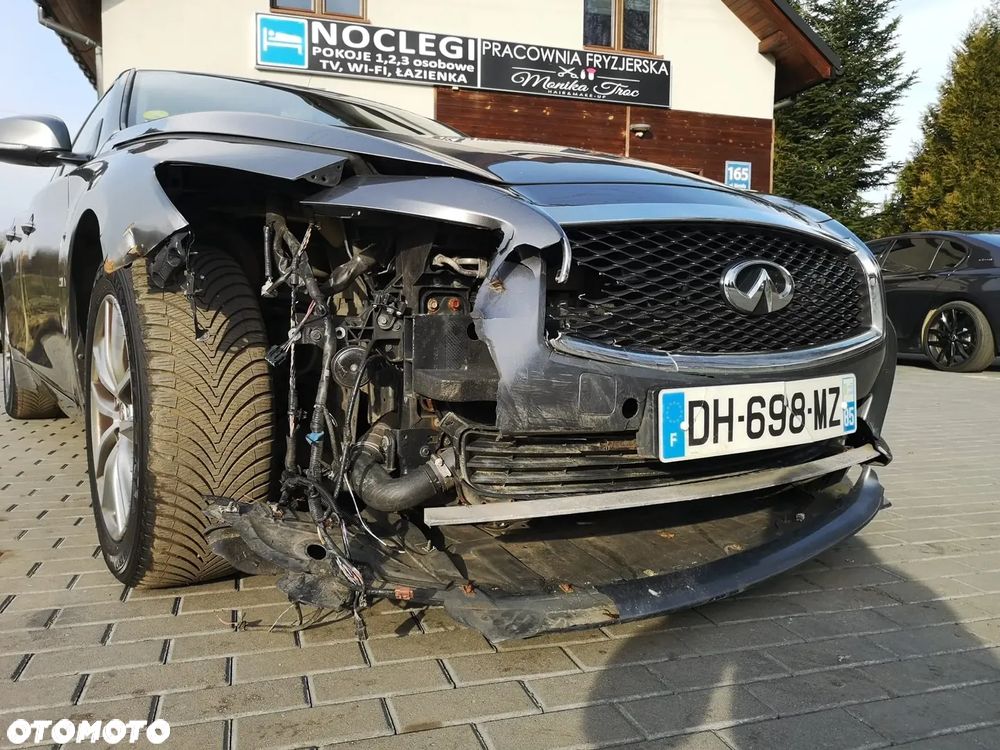 Infiniti Q50 - 14