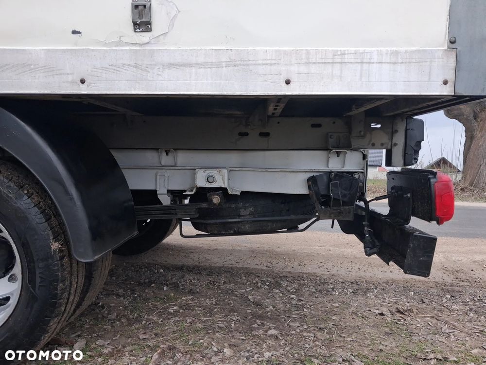 Mercedes-Benz Sprinter - 10