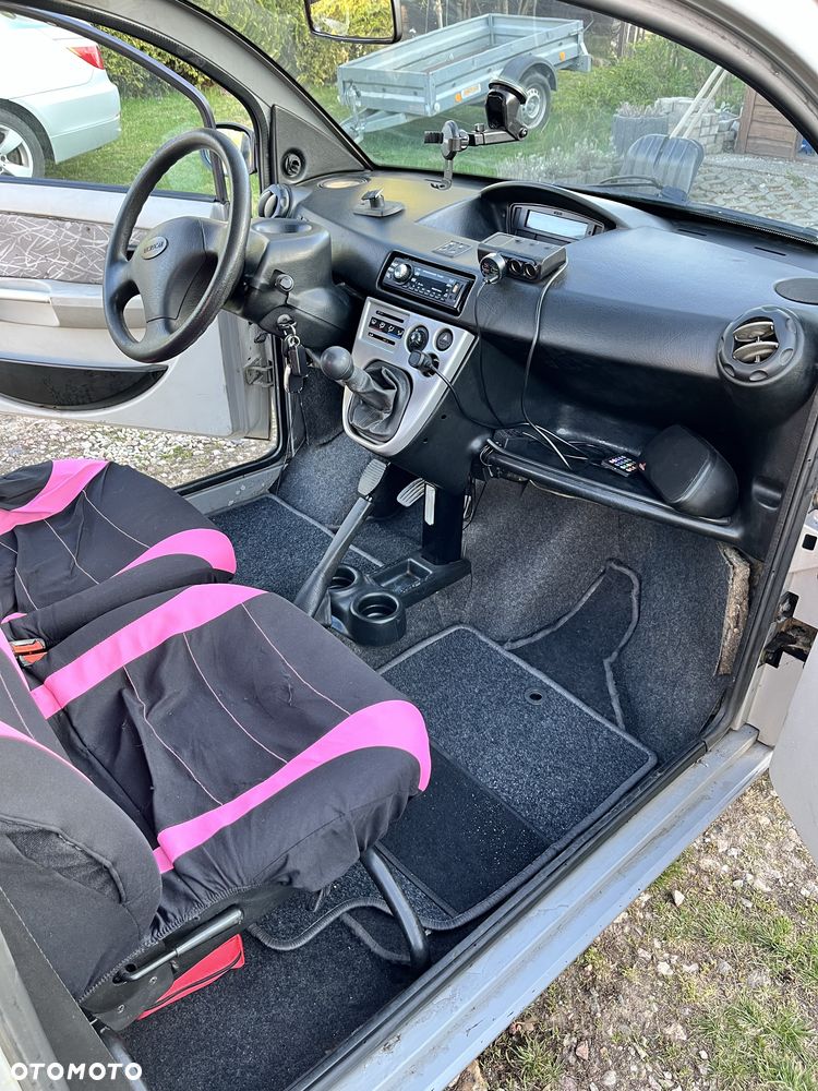 Microcar MC - 6