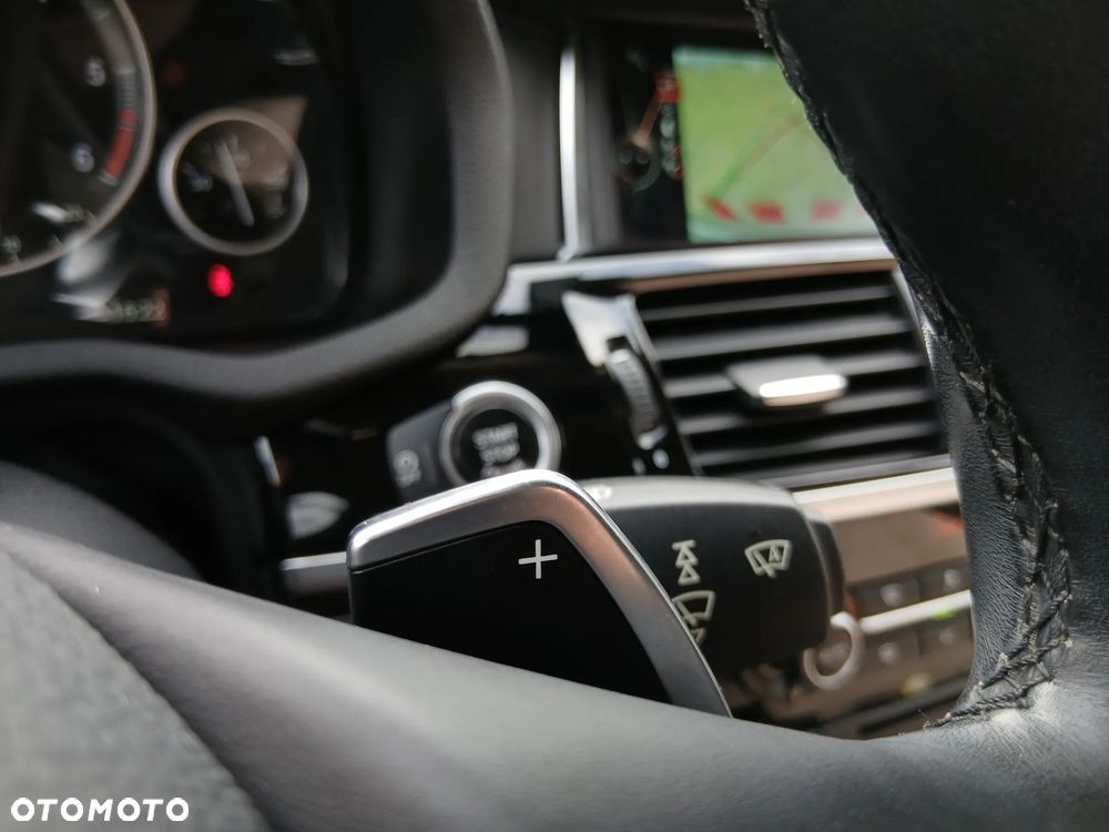 BMW X4 xDrive20d xLine - 11