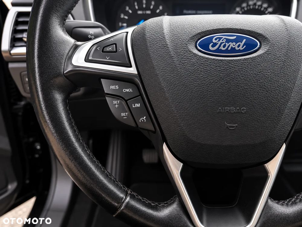 Ford Mondeo - 18