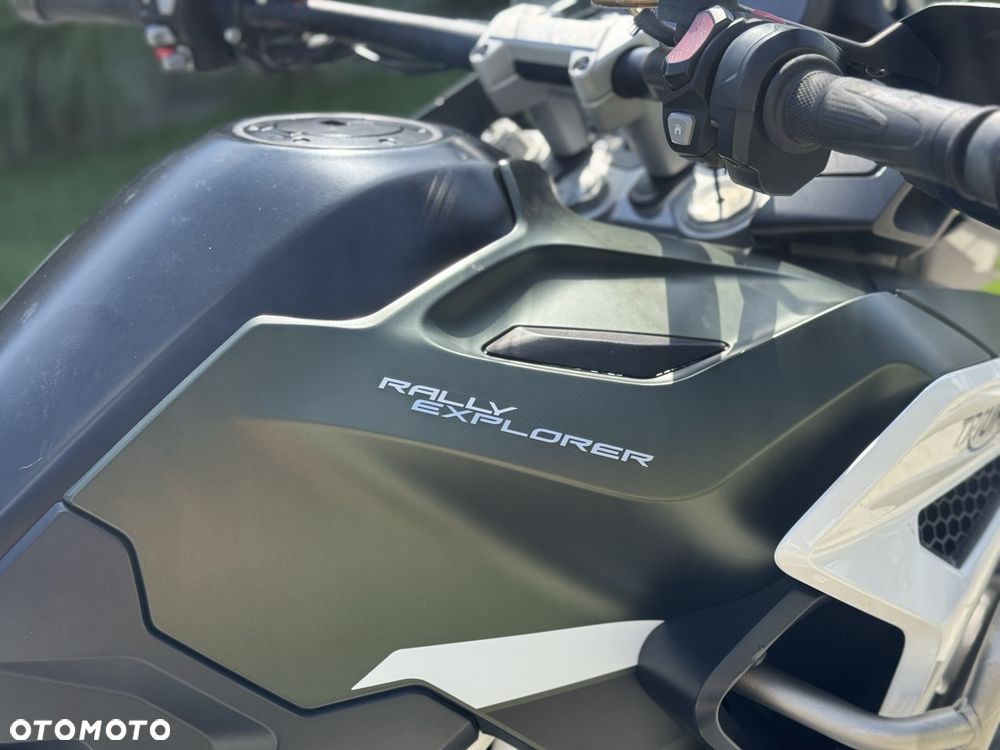 Triumph Tiger - 22