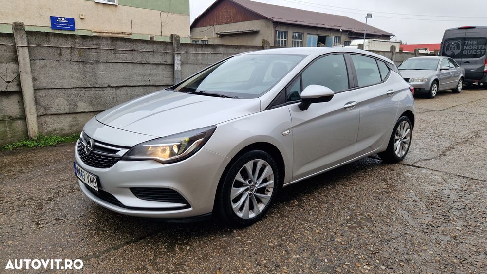 Opel Astra 1.6 CDTI ECOTEC Start/Stop Enjoy - 1