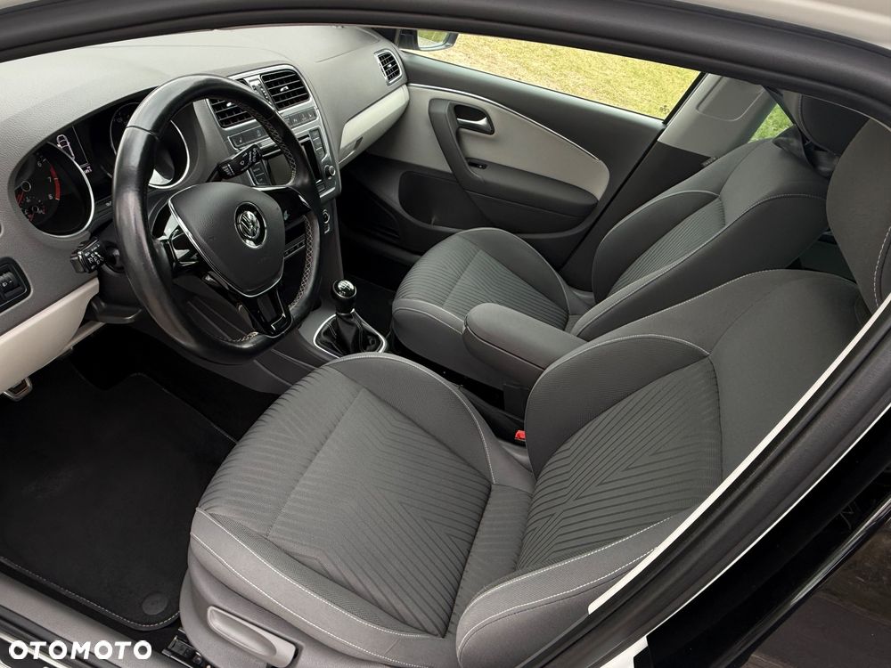 Volkswagen Polo 1.2 TSI BMT Fresh - 24