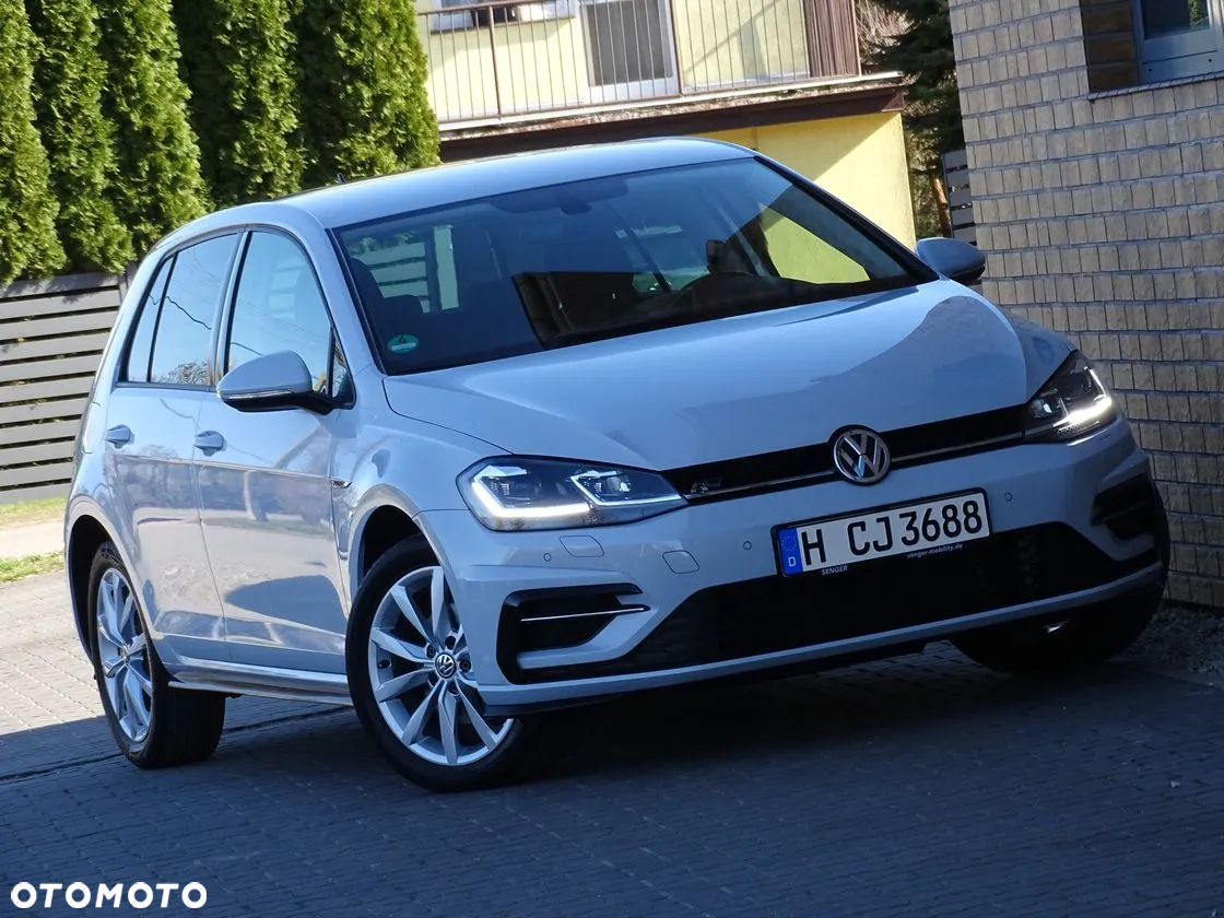 Volkswagen Golf - 5