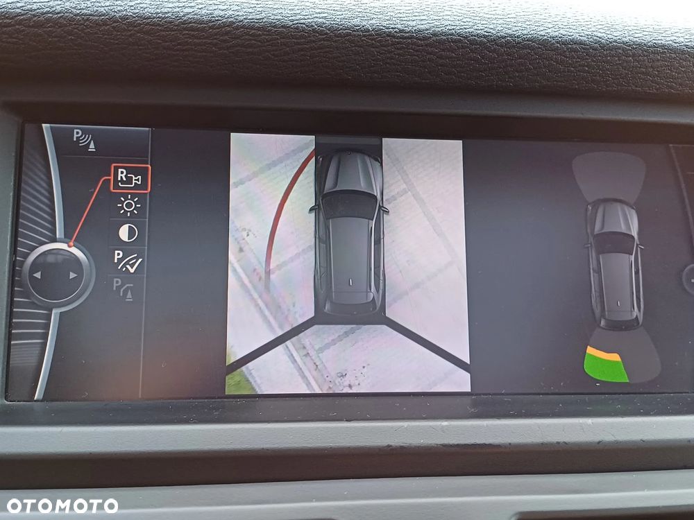 BMW X5 xDrive35i - 36