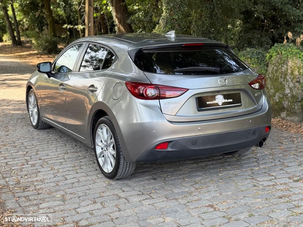 Mazda 3 1.5 Sky-D Excellence Pack Leather Navi - 2