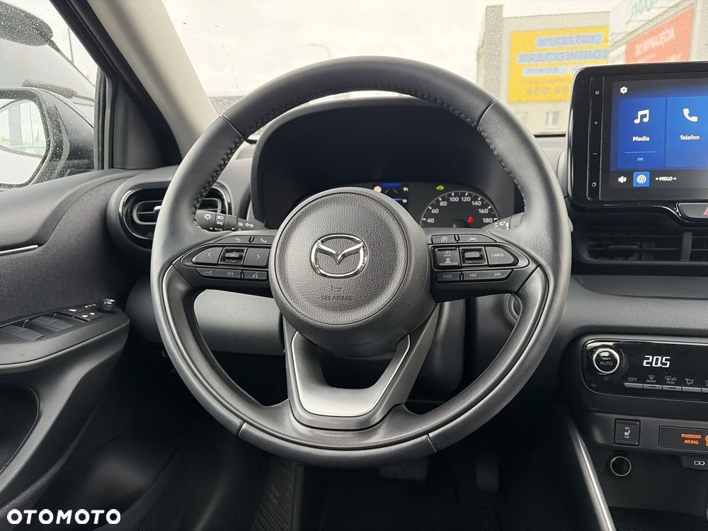 Mazda 2 - 11
