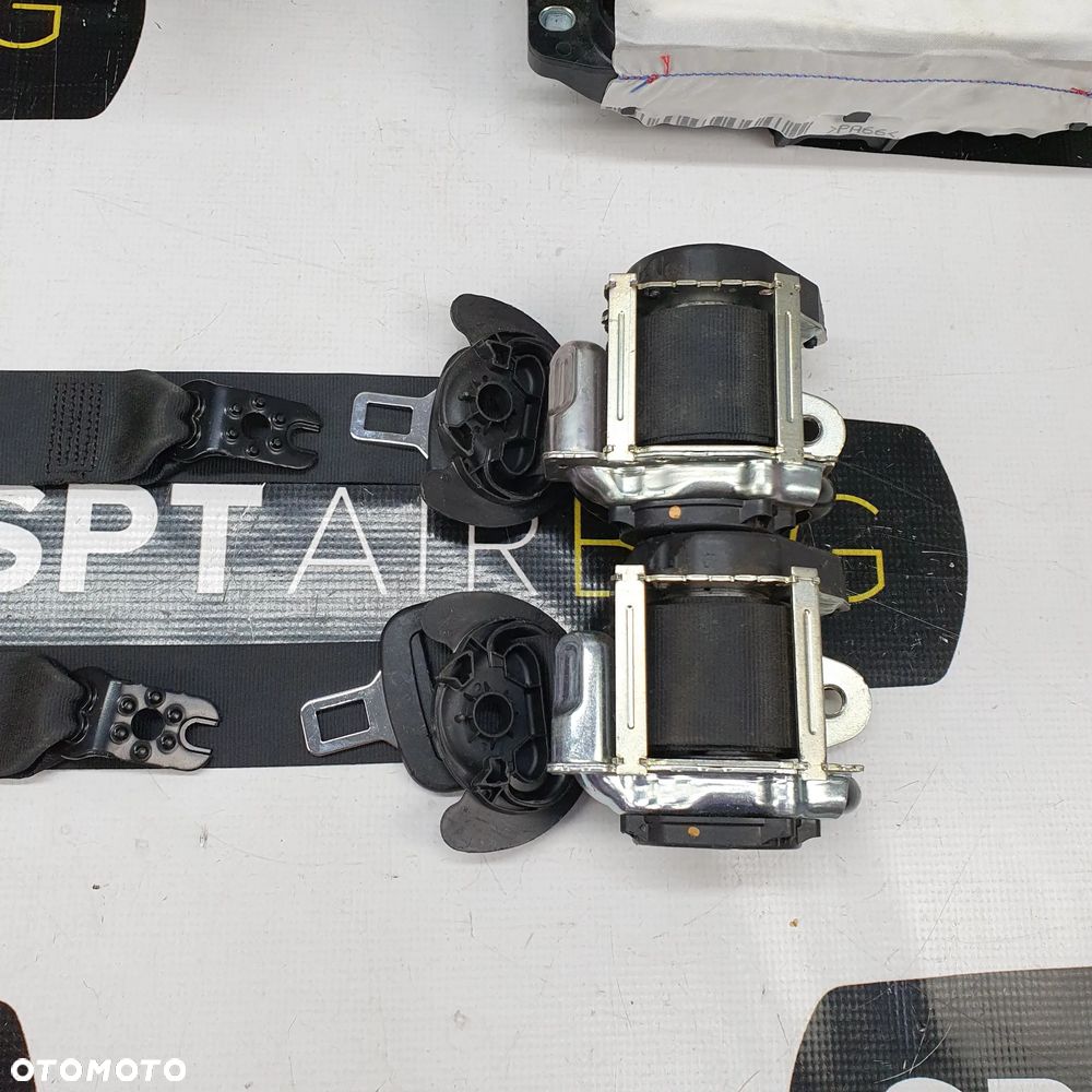 VW PASSAT B8 DESKA ROZDZIELCZA DWUKOLOROWA KONSOLA KOKPIT PULPIT PODUSZKI AIRBAG AIR BAG PASY KIT SET - 15