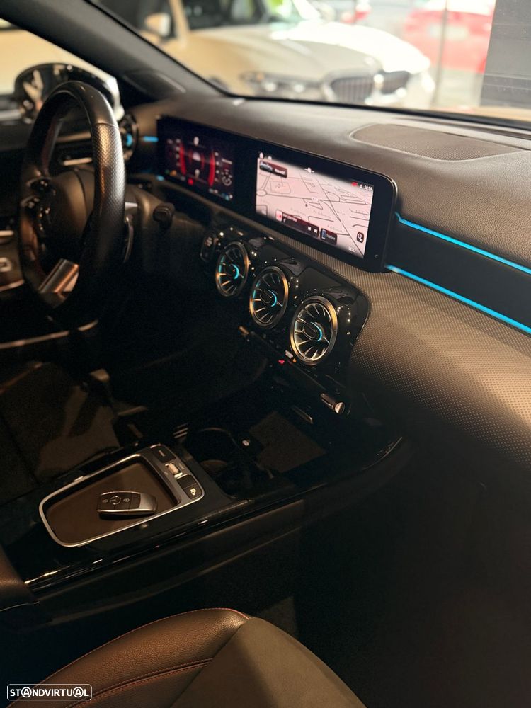 Mercedes-Benz A 200 AMG Line Aut. - 28