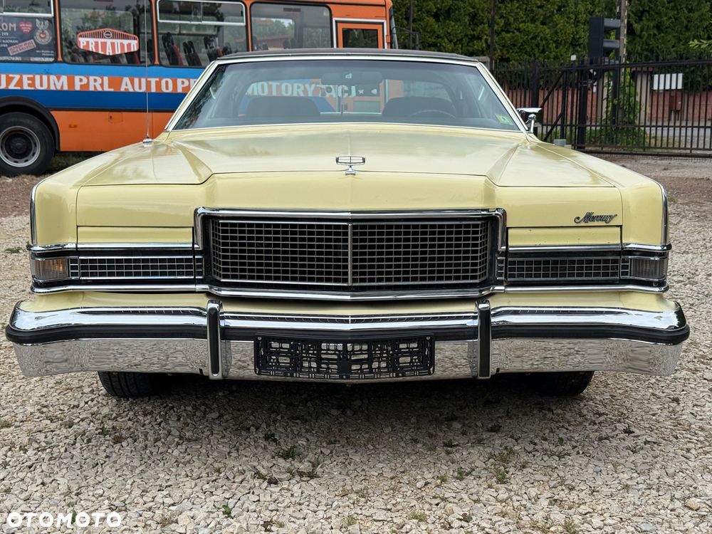 Mercury Marquis - 16