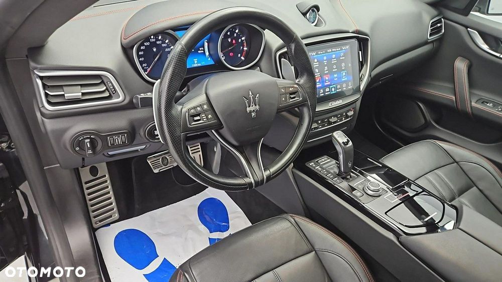 Maserati Ghibli S Q4 Granlusso - 9