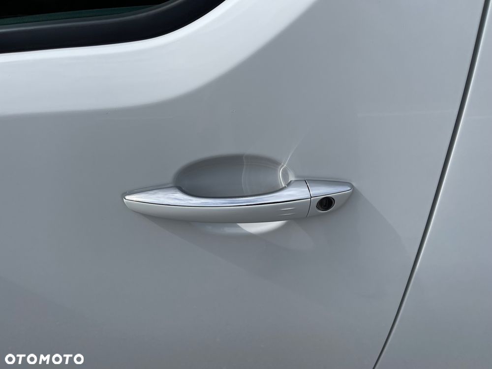 Opel Vivaro - 27