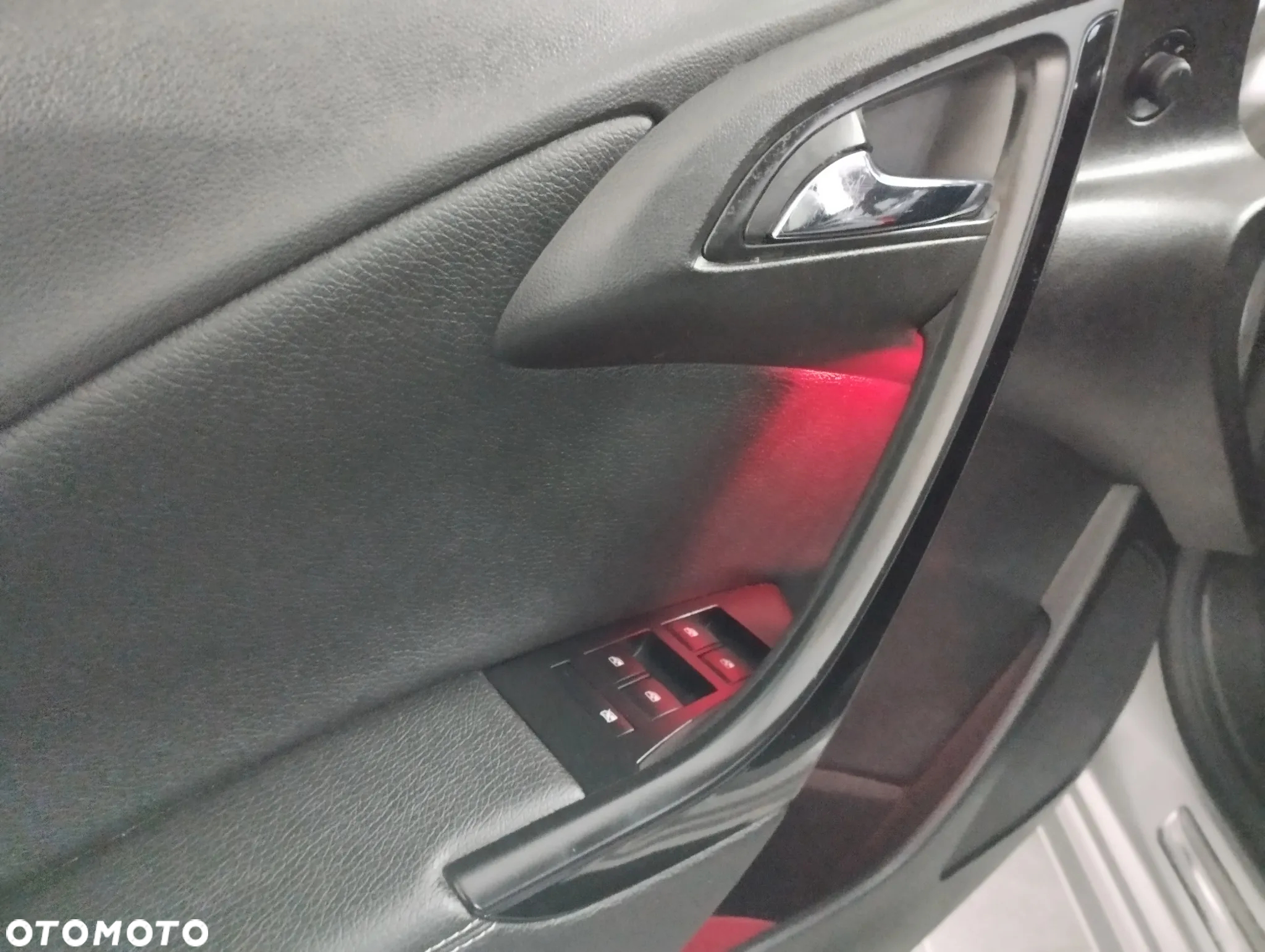 Opel Astra 1.6 CDTI DPF ecoFLEX Sports TourerStart/Stop Exklusiv - 3