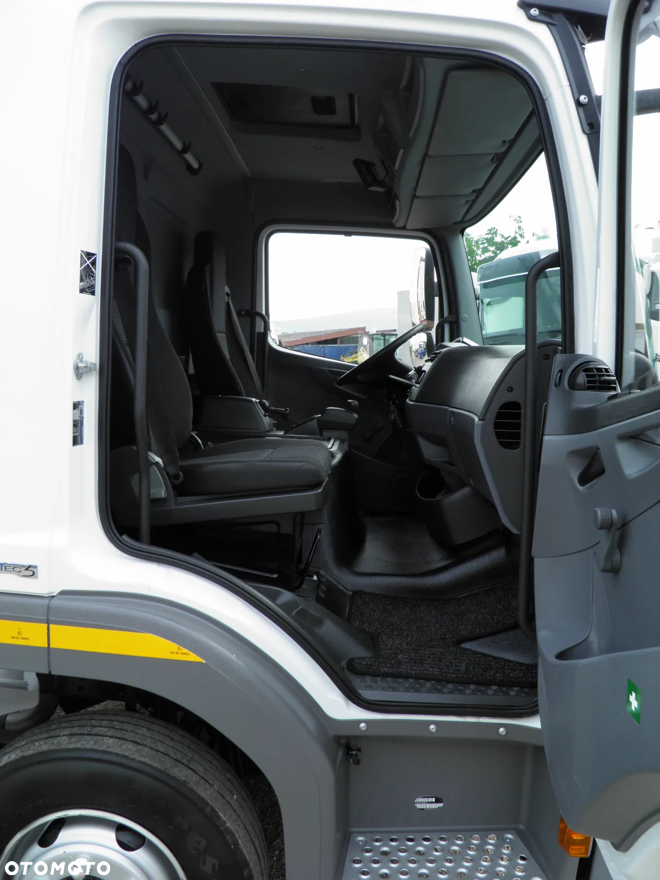 Mercedes-Benz ATEGO 1018 RAMA LAWETA NAJAZD POD ZABUDOWĘ STAN IDEALNY SALON POLSKA I-WŁAŚCICIEL 2012R MAŁY PRZEBIEG - 25