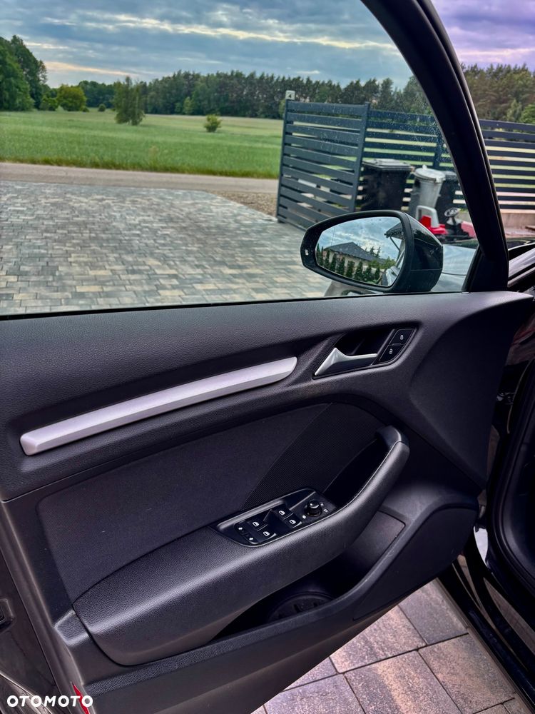 Audi A3 Sportback - 19