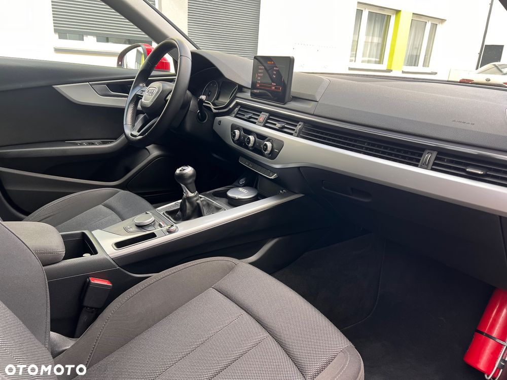 Audi A4 - 16