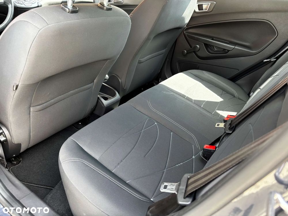 Ford Fiesta 1.25 Trend EU5 - 28