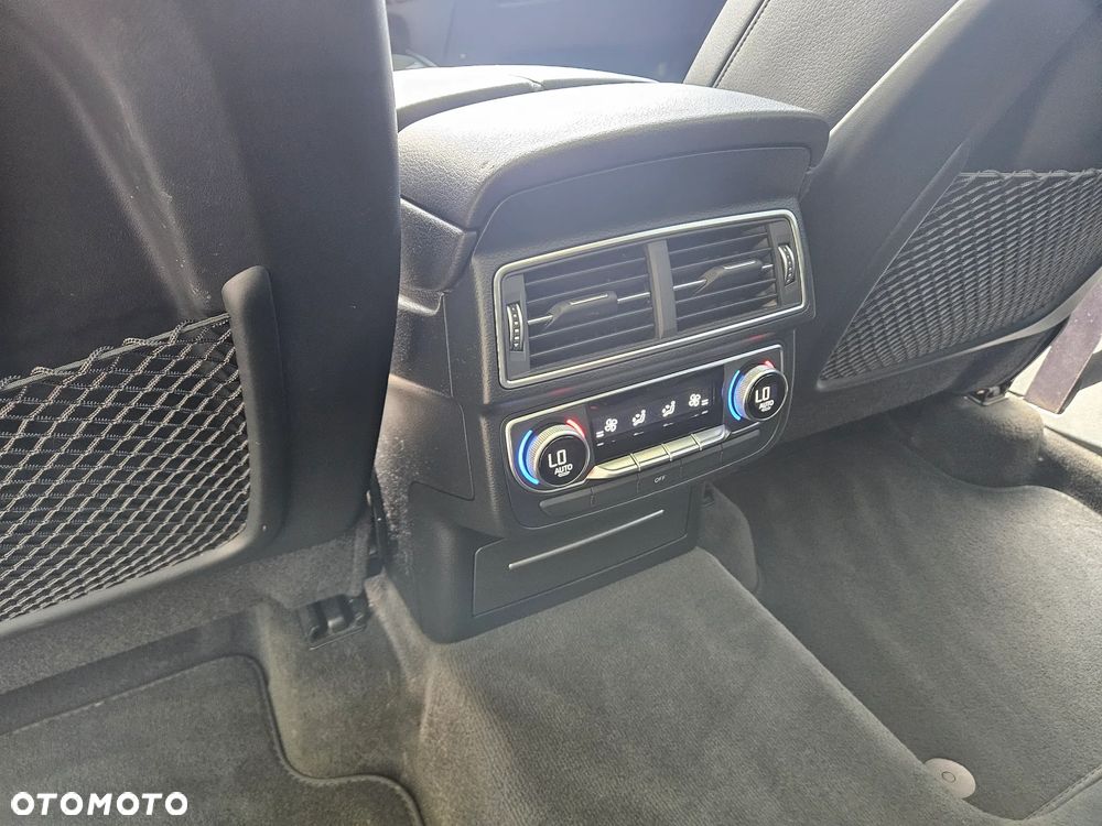 Audi Q7 - 11