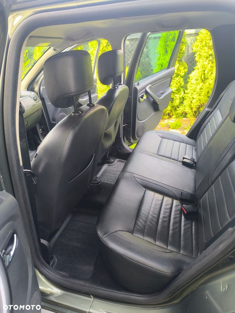 Dacia Duster 1.6 Ambiance 4x4 - 7