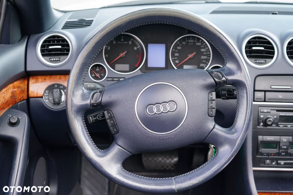 Audi A4 Cabrio - 21