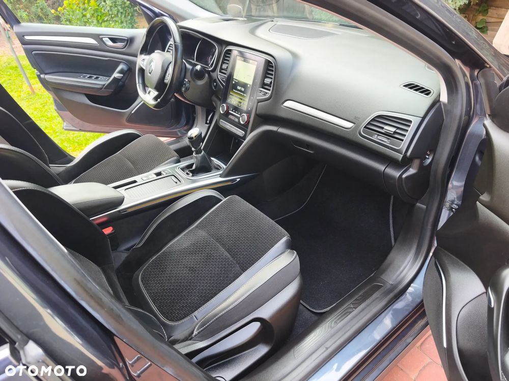 Renault Megane - 11