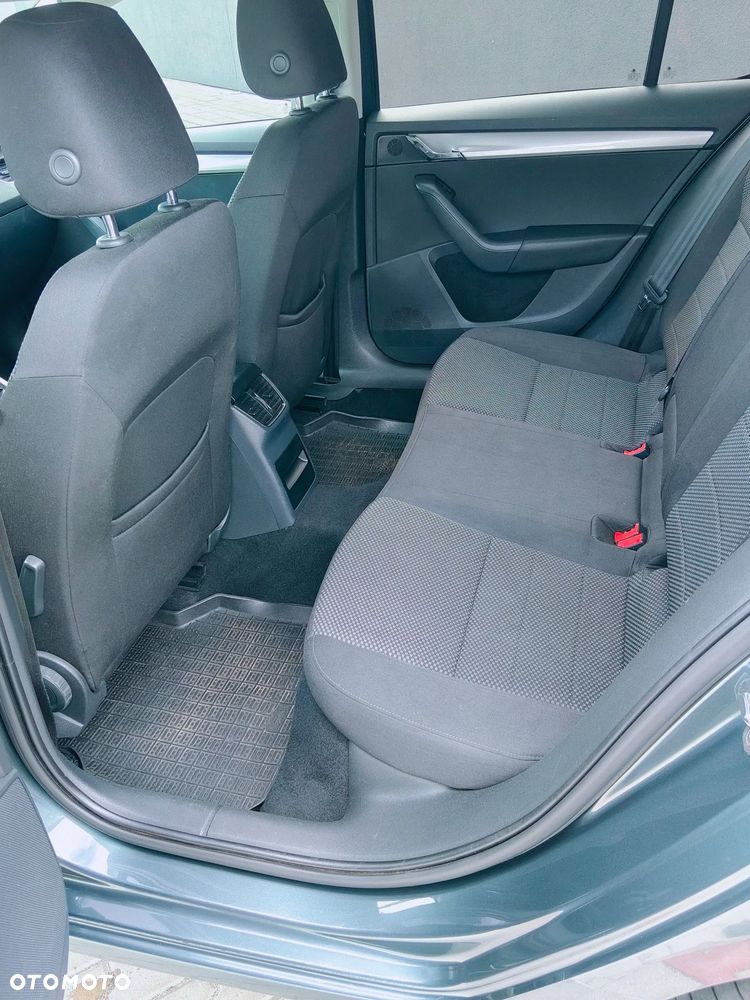Skoda Octavia 1.6 TDI Ambition - 16
